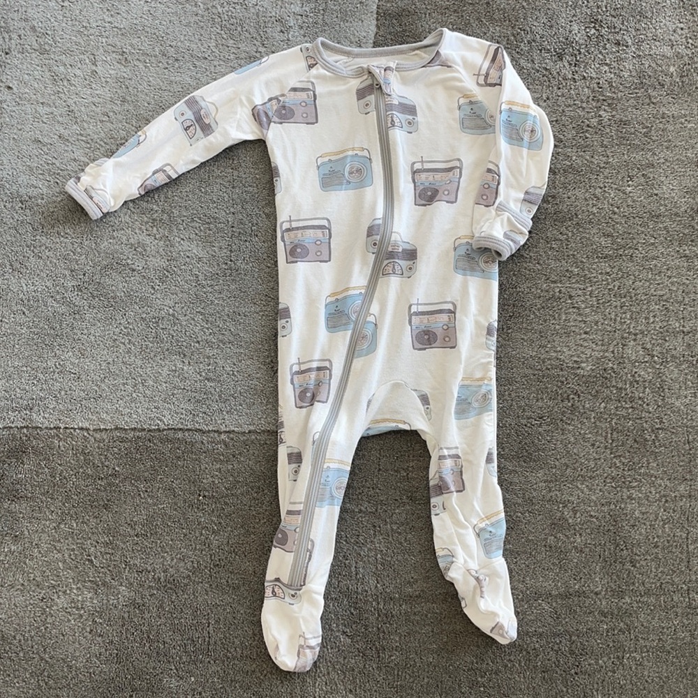 Bestaroo Vintage Camera Footie Pajamas